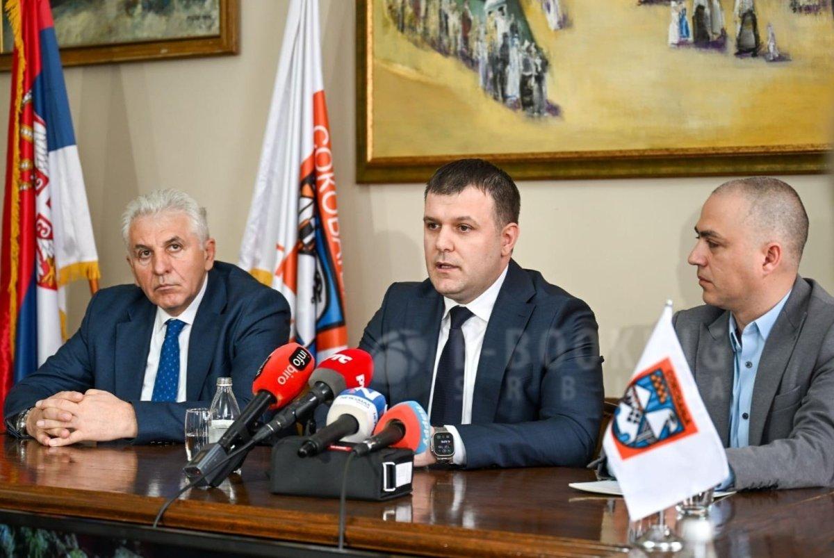MINISTAR MEMIĆ NAJAVIO NOVU DODELU TURISTIČKIH VAUČERA